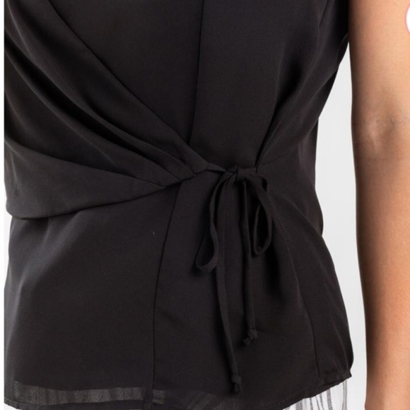 Lily white Francesca’s black side tie skinny strap tank top - women’s medium - Picture 2 of 8